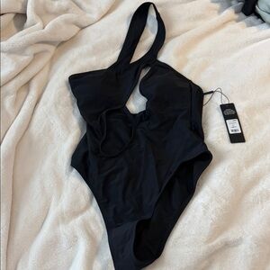 Elegant Black Women's Swimsuit